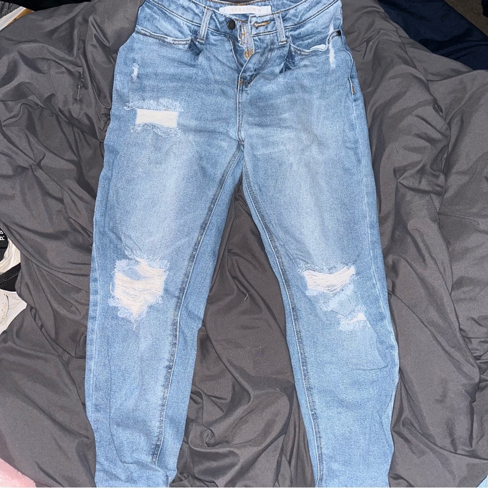 light blue tinseltown size 3 jeans